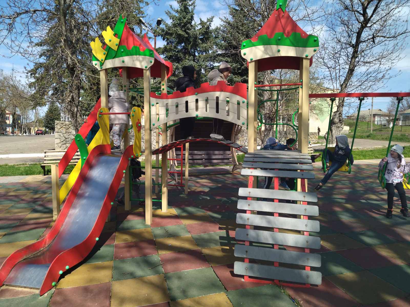 Екскурсія на ігровий майданчик.